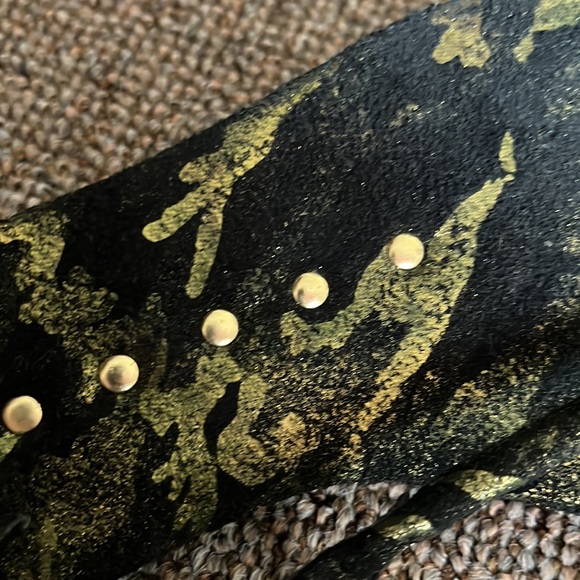 Leather ‘camouflage’ sandals - Picture 4 of 7